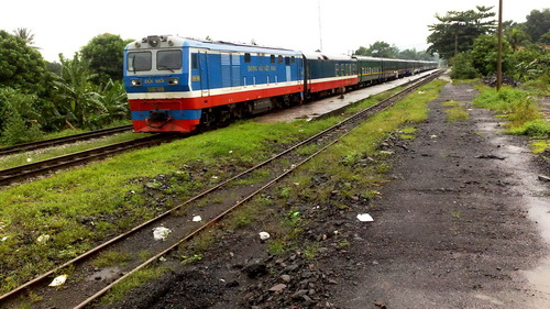 Trực thăng cứu dân vùng "rốn lũ"