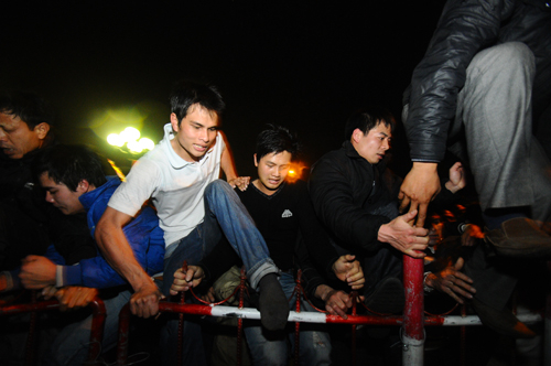 Lễ khai ấn đền Trần bị thương mại hóa