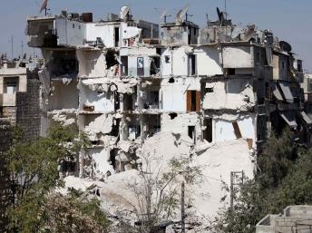 Bạo động tiếp diễn tại Syria: Một ngày hơn 300 người chết