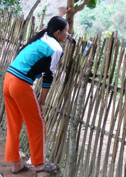 Tận mắt xem nơi ở nội trú của học sinh dân tộc