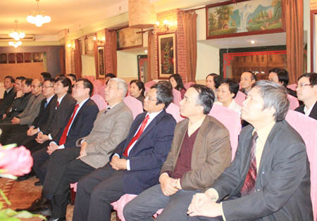 Gặp mặt kỷ niệm 66 năm ngày thành lập Quân đội và ngày Quốc phòng toàn dân.