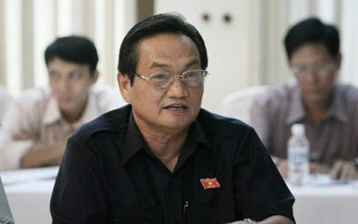 Bàn về hai chữ “lôm côm” của ông Trần Du Lịch