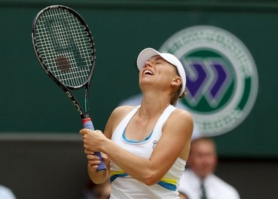 Serena bảo vệ ngôi vô địch Wimbledon