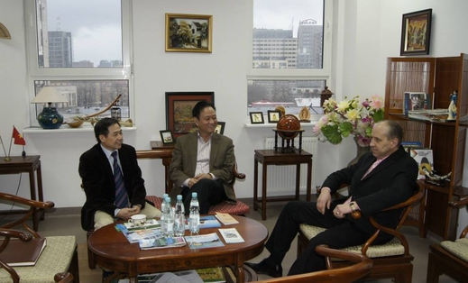 Trao đổi với anh Lã Đức Trung, một trong những ứng cử viên gốc Việt tham gia tranh cử vào Hội đồng các cấp năm nay.