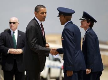 Phễu hút dầu tràn vận hành tốt: BP và Obama tạm thở phào nhẹ nhõm