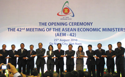 Hoa Kỳ tuyên bố vẫn xem quan hệ kinh tế với ASEAN là ưu tiên
