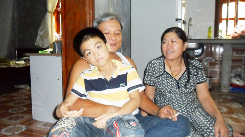 Thực hư chuyện cậu bé "đầu thai" ở Vụ Bản