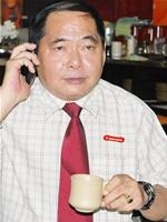 Doanh nhân ngoại quốc đầu tiên xin nhập quốc tịch Việt Nam