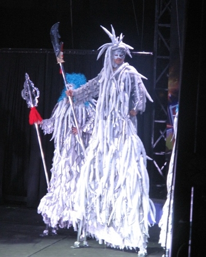 Khi mẹ Âu Cơ giống… nữ thần Hy Lạp