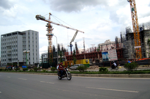 Giá nhà đất, nhìn từ các “suất ngoại giao”