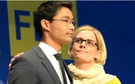 Bầu cử Đức: Chính khách gốc Việt từ chức