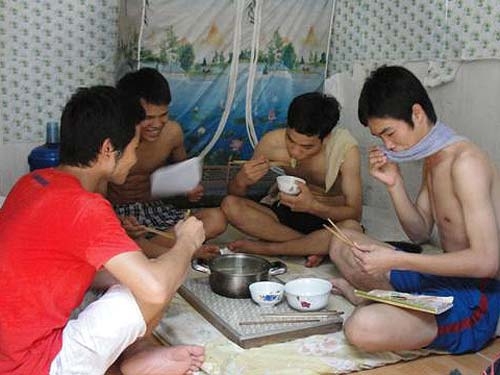 Nắng nóng, cúp điện triền miên
