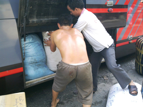 Hãi hùng cà phê "đểu" - Kỳ 3