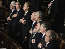 Obama càng ngày càng giống Bush?