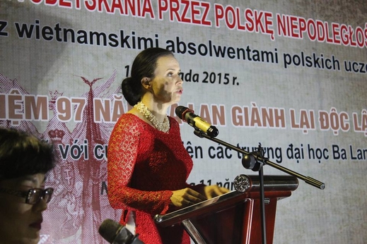 Gặp mặt với các cựu sinh viên học tập tại Ba Lan