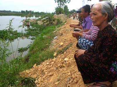 Giết người, cướp của, dìm xác xuống sông