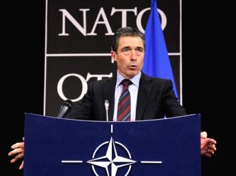 NATO chính thức nắm quyền chỉ huy toàn bộ các chiến dịch ở Libya