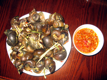 Ốc treo giàn bếp