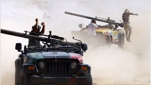 Quân Libya đột phá vào phía đông Sirte