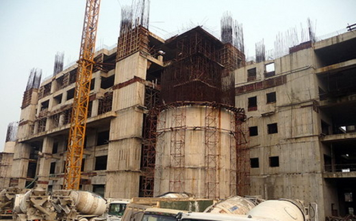 Chi tiêu công ở Việt Nam: Phần nổi của tảng băng chìm