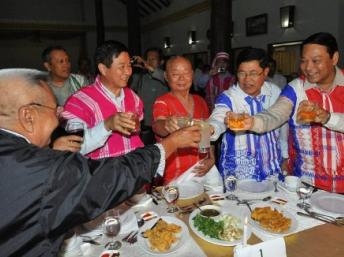 Điểm báo Quốc tế