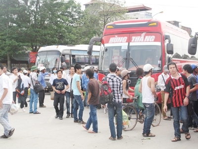Ô tô khách thành máy bay, tàu hỏa?