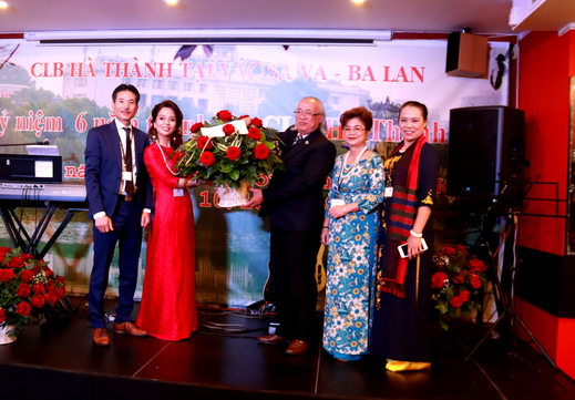 Câu lạc bộ Hà Thành tại Ba Lan kỷ niệm 6 năm ngày thành lập và 64 năm ngày Giải phóng thủ đô.