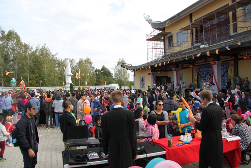 Cảm nhận về Trung thu 2016 ở chùa Nhân Hoà- Ba Lan