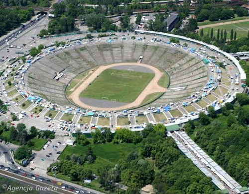 Chợ sân vận động chính thức đóng cửa