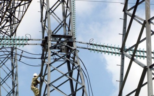 Sẽ phải tăng giá điện, nhưng có lộ trình