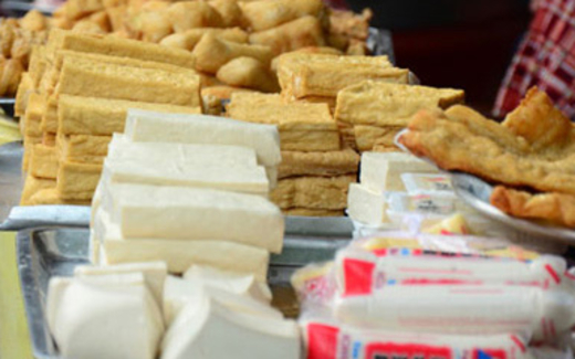 Đậu phụ chứa thạch cao, độn ‘đá’ vào bụng người dùng