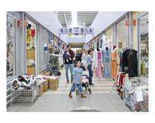 Đạo  chích „viếng thăm” Hala 3, EACC.