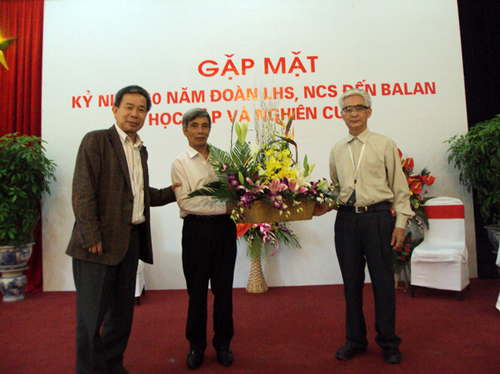 GẶP MẶT KỶ NIỆM 40 NĂM NGÀY ĐOÀN LHS, NCS KHOÁ 1970 – 1976 SANG BA LAN HỌC TẬP VÀ NGHIÊN CỨU