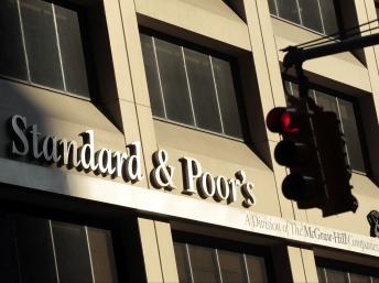 S&P tiếp tục hạ điểm tín nhiệm của Tây Ban Nha