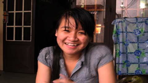 Đằng sau ánh đèn khu công nghiệp. Bài 2: Khi đời sống tinh thần nhạt như... bát canh công nhân