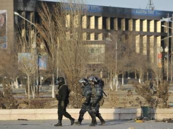 Kazakhstan bãi bỏ tình trạng khẩn cấp tại Janaozen