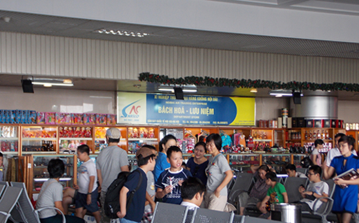 Cấp thiết lập đường dây nóng ở sân bay