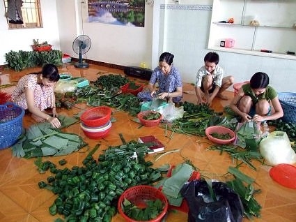 Đón tết với… nem Ninh Hòa