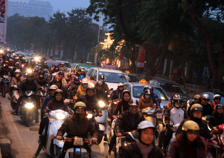 Hà Nội bắt đầu xây dựng phương án thu phí giao thông