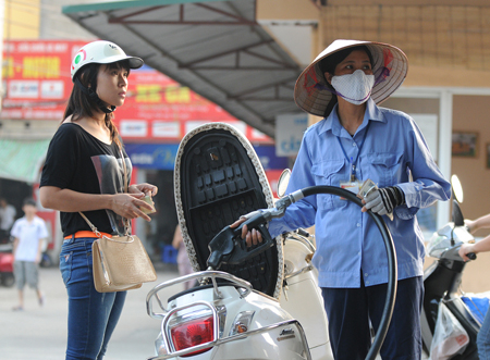 Đừng nói đạo đức với doanh nghiệp xăng dầu
