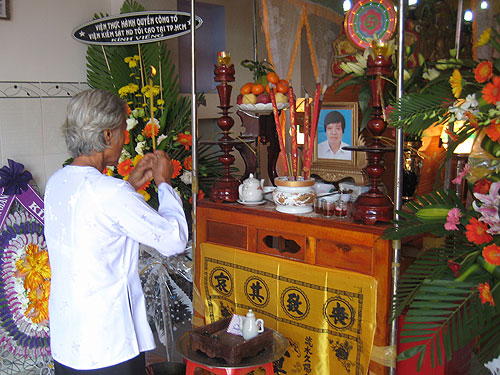 Nỗi đau xé lòng...