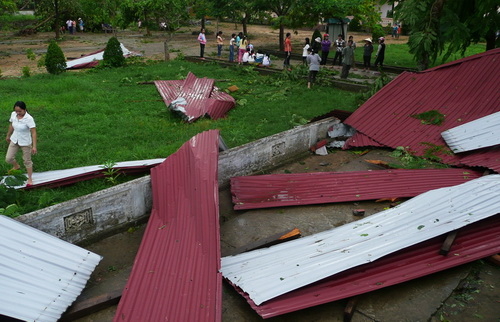 9 người chết, 11 người mất tích trong bão số 3