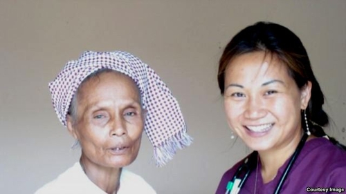 Josephine Cẩm Vân: Nữ bác sĩ - Thiếu tá hải quân phi hành Hoa Kỳ