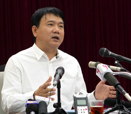 Bộ trưởng Thăng:  “Kiến nghị cách chức Chủ tịch tỉnh nếu TNGT tăng 3 năm liên tiếp”