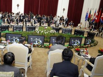 ASEAN đồng thuận về Biển Đông: Bắc Kinh lại khẳng định chủ quyền Trường Sa