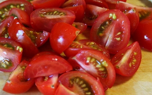 Ăn cà chua tránh ung thư, mỡ máu và bệnh tim mạch