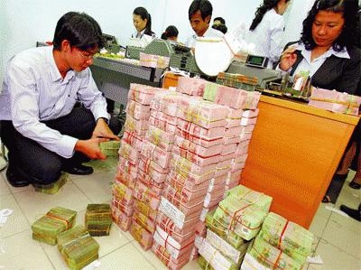 Tín dụng 'đen” len vào ngân hàng