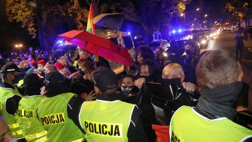 Tin vắn Ba Lan (23/10/2020)