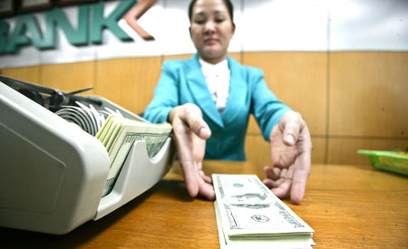 Bong bóng BĐS - ngân hàng: Tội đồ và nạn nhân