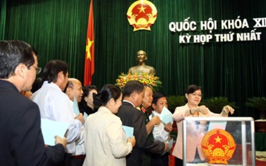 Phiếu tín nhiệm và lòng dân